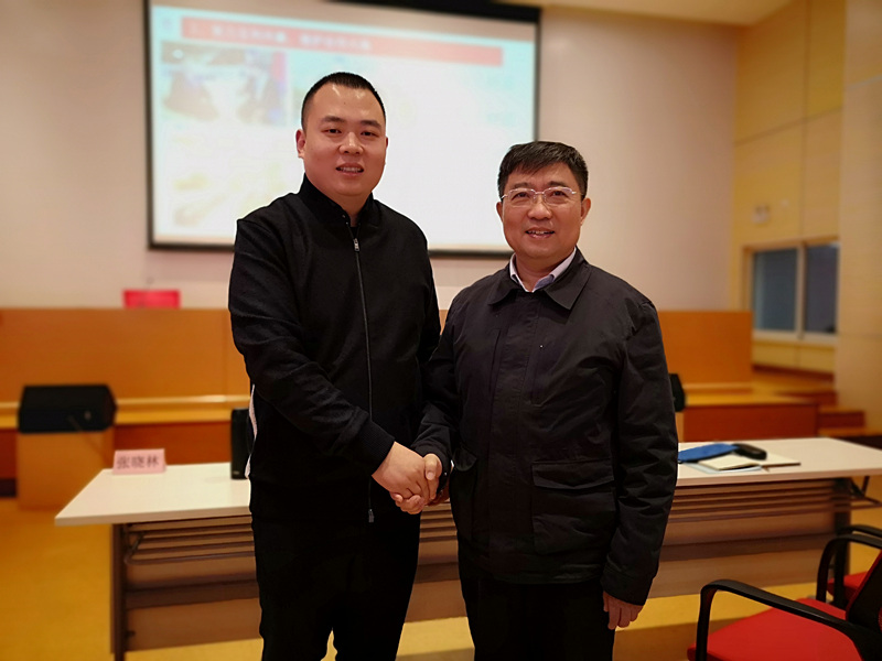 豫商赴滬，共研發(fā)展│許明月董事長參加民建河南省企業(yè)家會員班培訓