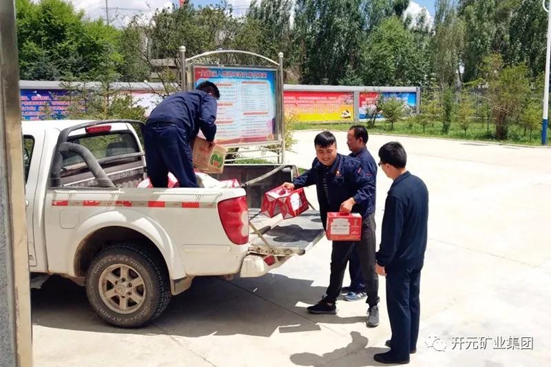 一家親│興海銅鑫慰問(wèn)部隊(duì)官兵，共話軍企團(tuán)結(jié)魚(yú)水情